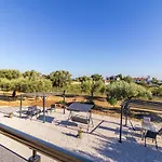 G C Luxury Apartament