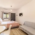 G C Luxury Apartament
