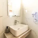 G C Luxury Apartament Nikiti (Sithonia)