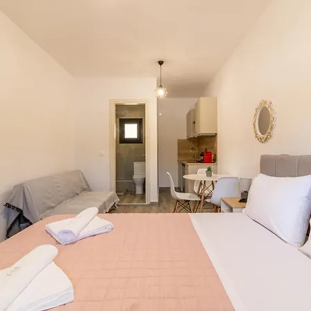 G C Luxury Daire Nikiti (Sithonia)