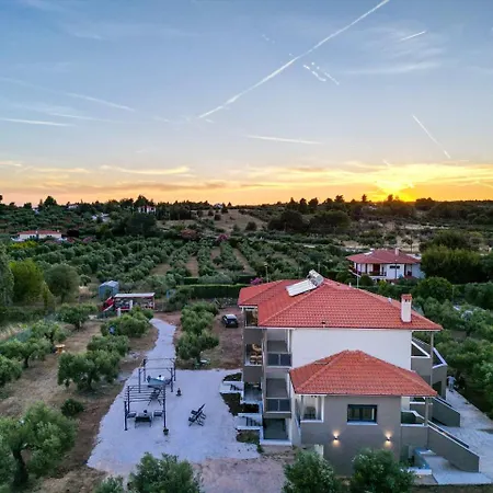 G C Luxury Nikiti (Sithonia)