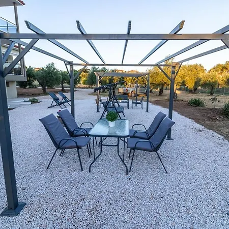 Apartment G C Luxury Nikiti (Sithonia)
