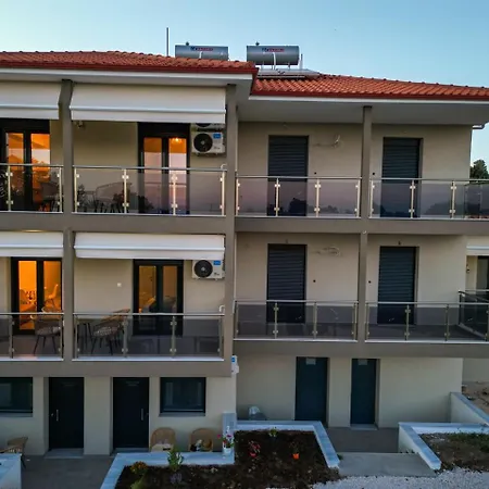 G C Luxury * Nikiti (Sithonia)