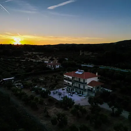 G C Luxury Apartment Nikiti (Sithonia)