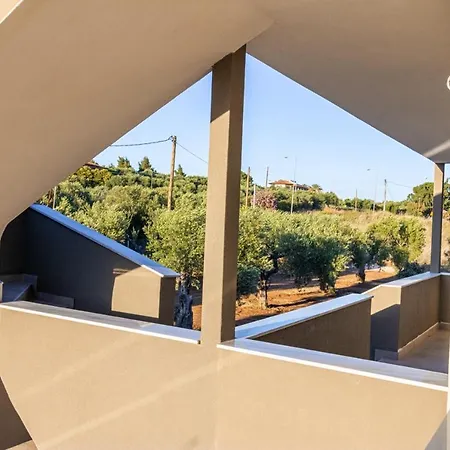 G C Luxury Apartment Nikiti (Sithonia)