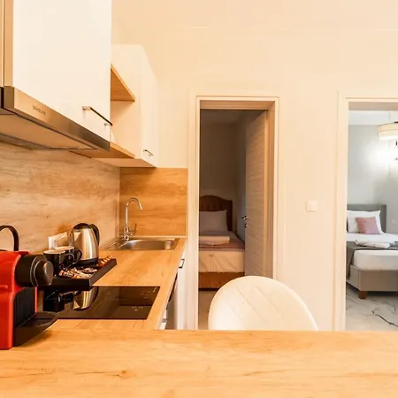Apartment G C Luxury Nikiti (Sithonia)