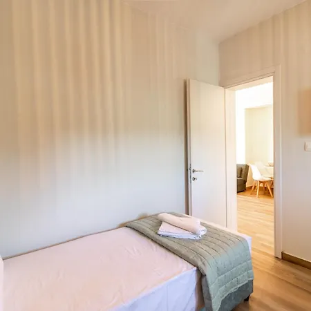 G C Luxury Apartment Nikiti (Sithonia)